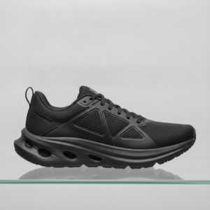 SPORT SHOES